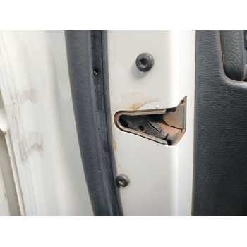 CERRADURA PUERTA DELANTERA IZQUIERDA 