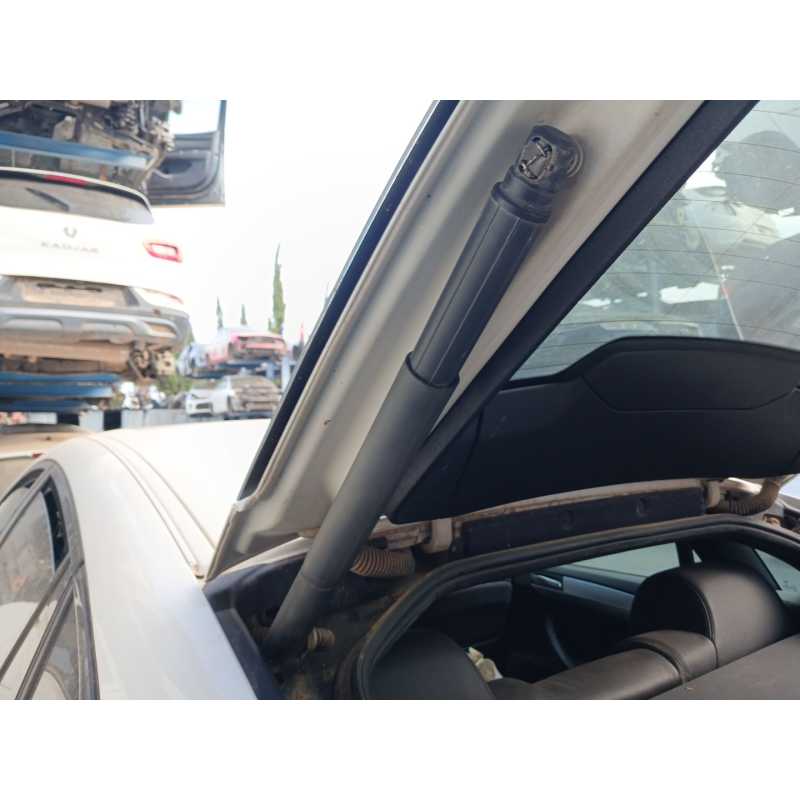 Recambio de amortiguadores maletero / porton para bmw x6 (e71, e72) xdrive 35 d referencia OEM IAM - Blanco 2