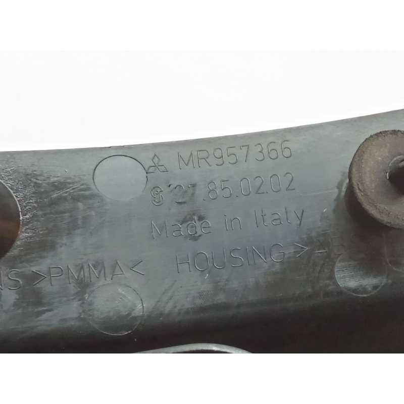 Recambio de piloto trasero derecho para mitsubishi colt vi (z3_a, z2_a) 1.3 (z21a) referencia OEM IAM MR957366 - Plata 2