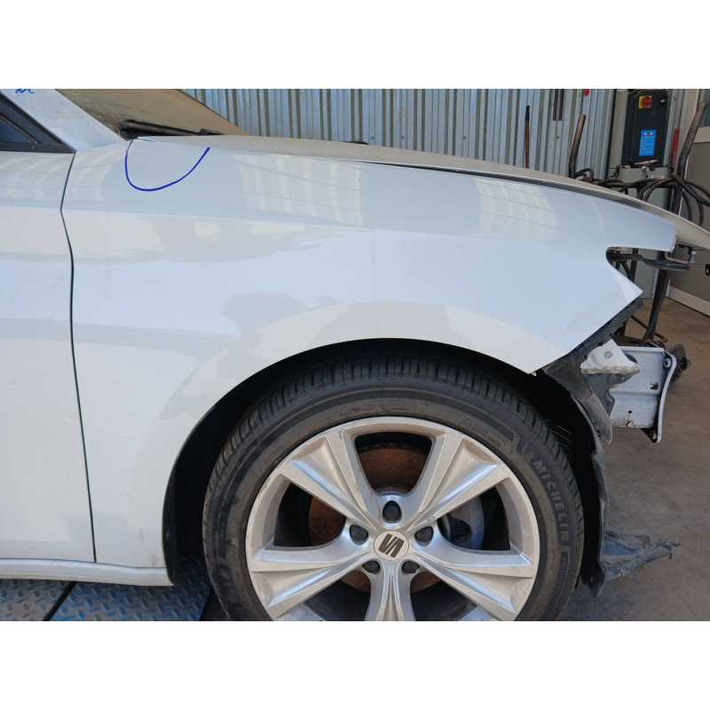 Recambio de aleta delantera derecha para seat leon (kl1, klg) 1.5 etsi referencia OEM IAM   