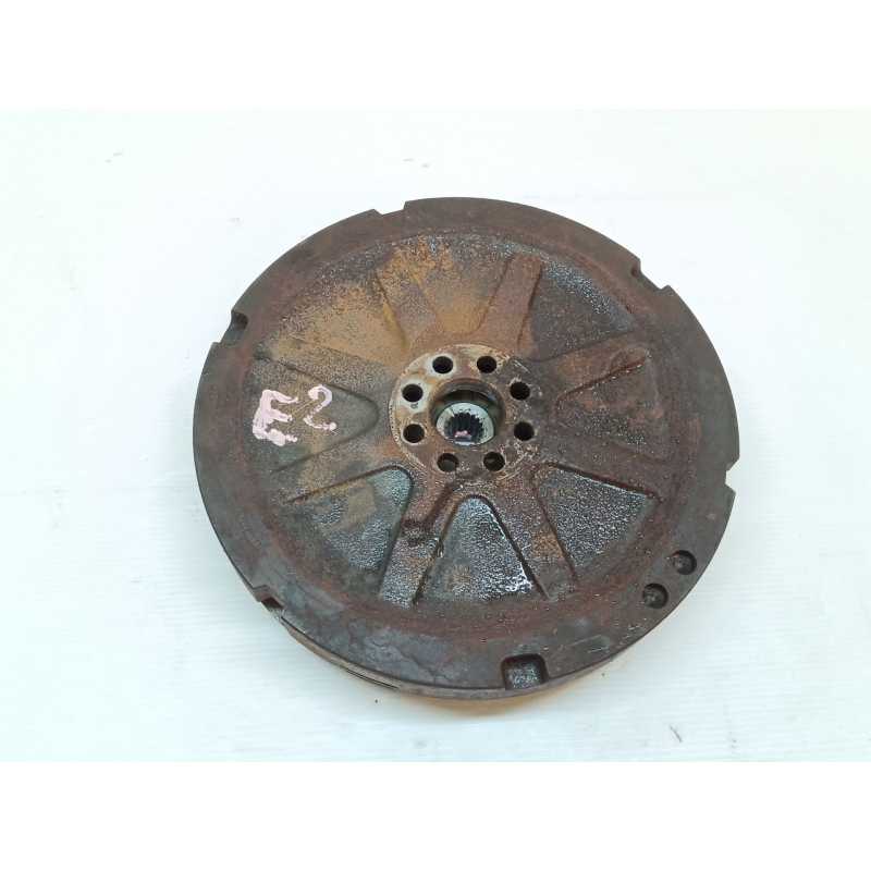 Recambio de volante motor para toyota auris hybrid active referencia OEM IAM - Negro 2