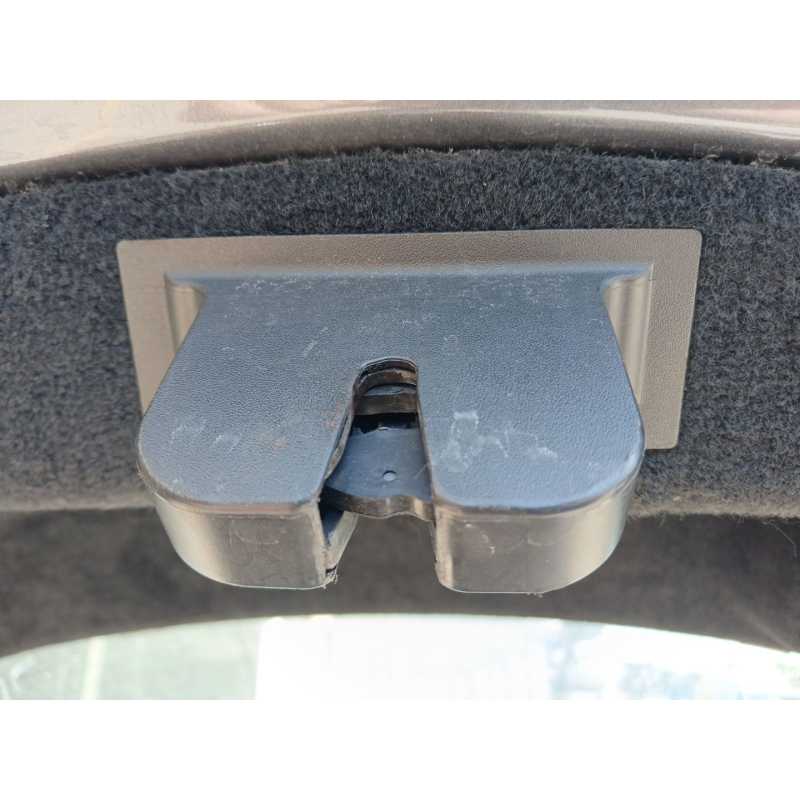 Recambio de cerradura maletero / porton para opel insignia a (g09) 2.0 cdti (68) referencia OEM IAM   