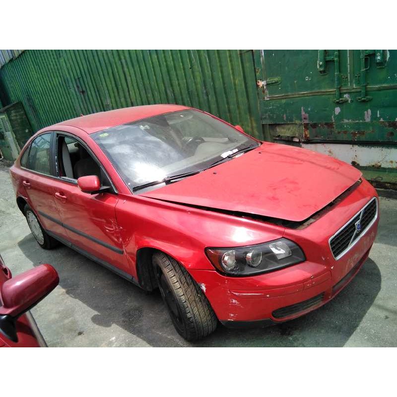 volvo s40 berlina del año 2004
