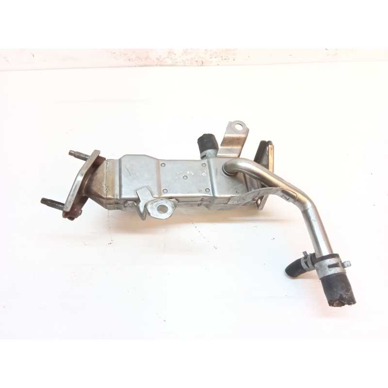 Recambio de enfriador egr para toyota auris hybrid active referencia OEM IAM 2560137010 - Negro 3