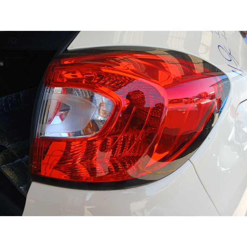 Recambio de piloto trasero derecho para renault captur i (j5_, h5_) 1.2 tce 120 referencia OEM IAM   