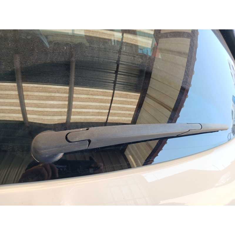 Recambio de brazo limpia trasero para renault captur i (j5_, h5_) 1.2 tce 120 referencia OEM IAM   