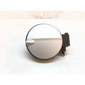 TAPA EXTERIOR COMBUSTIBLE 8M51A405A02AA 