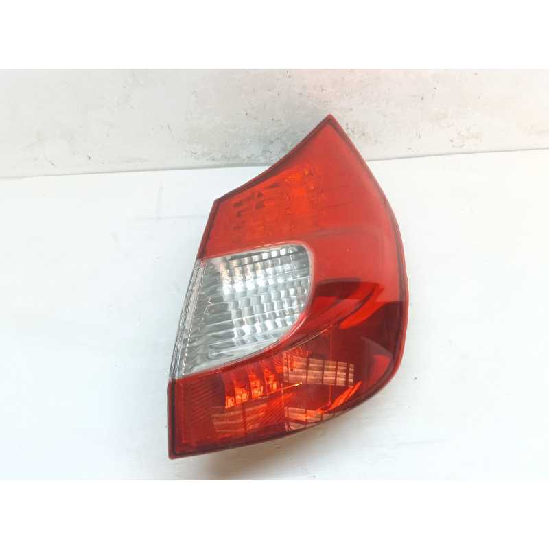 Recambio de piloto trasero derecho para renault scénic ii (jm0/1_) 1.9 dci (jm14) referencia OEM IAM   