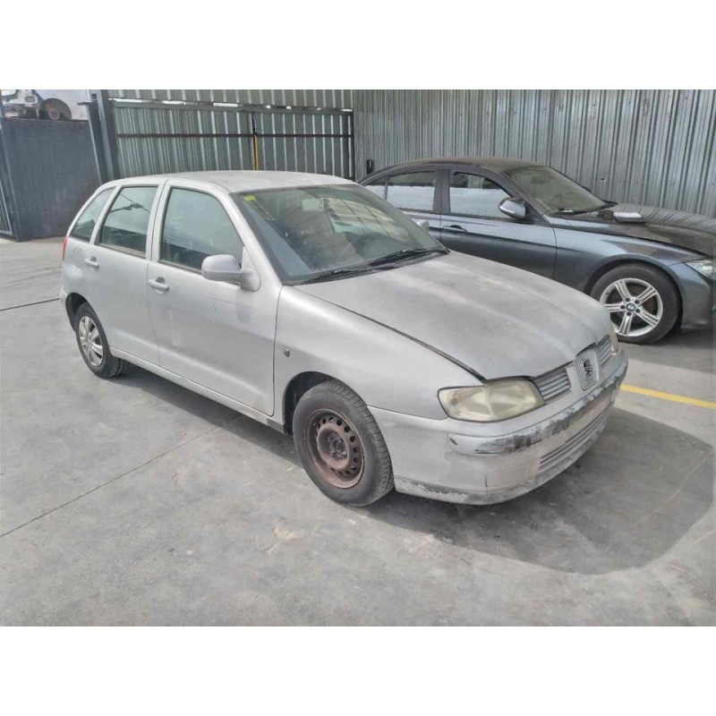 seat ibiza (6k1) del año 2001