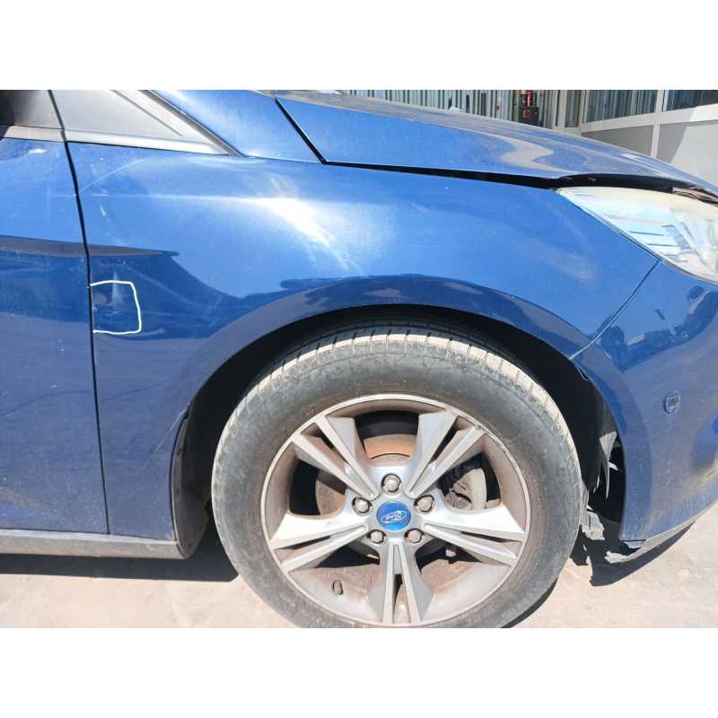Recambio de aleta delantera derecha para ford focus iii 1.6 tdci referencia OEM IAM   