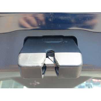 CERRADURA MALETERO / PORTON 