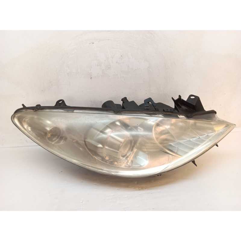 Recambio de faro derecho para peugeot 307 (3a/c) 1.6 hdi 110 referencia OEM IAM 43165748  