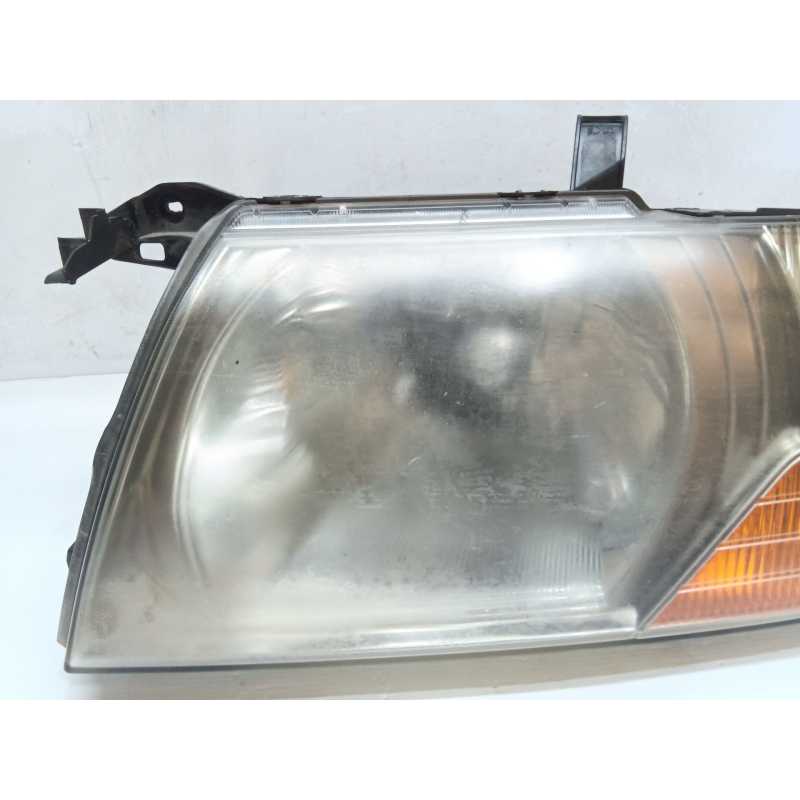Recambio de faro izquierdo para mitsubishi montero (v60/v70) 3.2 di-d intense kaiteki (5-ptas.) referencia OEM IAM - Negro 2