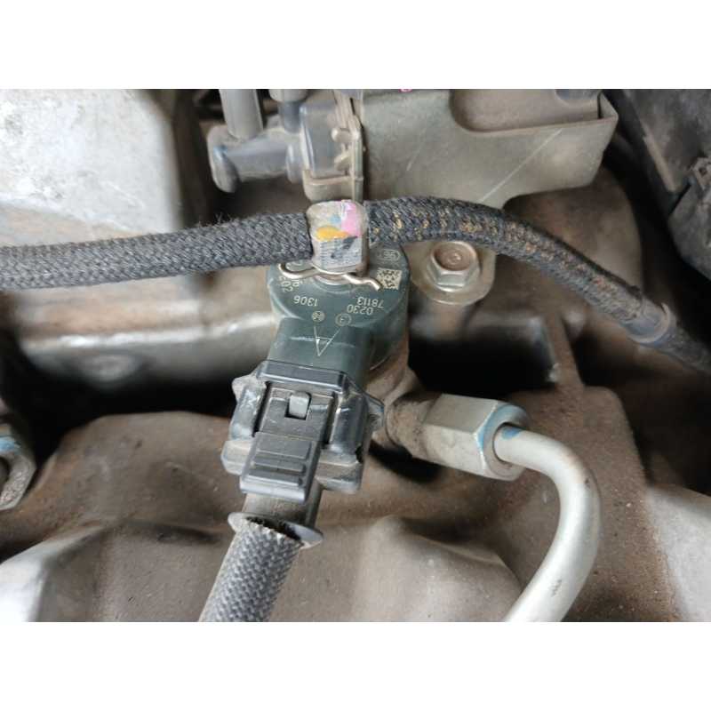 Recambio de inyector para honda accord vii (cl, cn) 2.2 i-ctdi (cn1) referencia OEM IAM 0445110296 - Negro