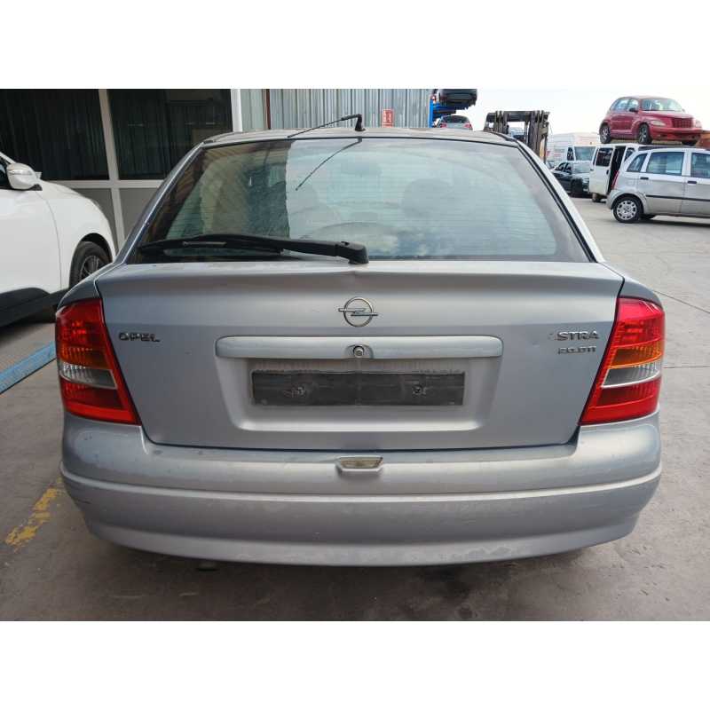opel astra g hatchback (t98) del año 2002