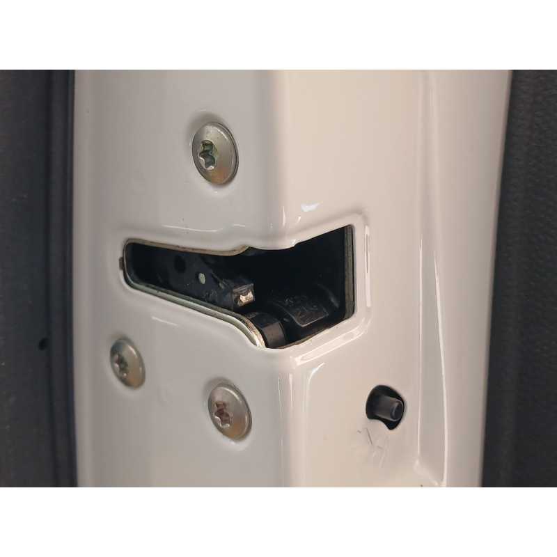 Recambio de cerradura puerta trasera izquierda para hyundai ix35 (lm, el, elh) 2.0 crdi referencia OEM IAM   