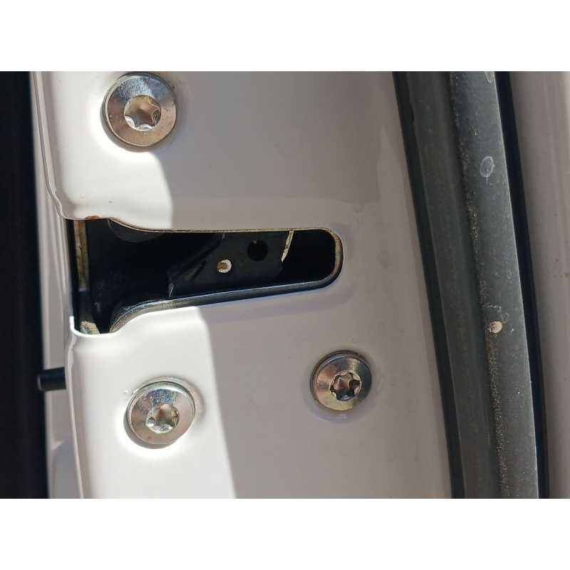 Recambio de cerradura puerta trasera derecha para hyundai ix35 (lm, el, elh) 2.0 crdi referencia OEM IAM   