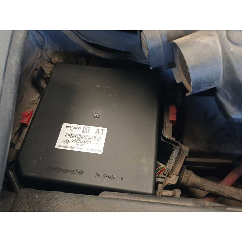 Recambio de caja reles / fusibles para renault grand scénic iii (jz0/1_) 1.9 dci referencia OEM IAM   