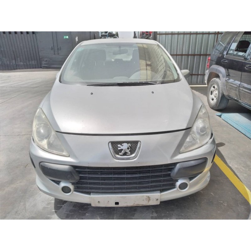 peugeot 307 berlina (s2) del año 2006