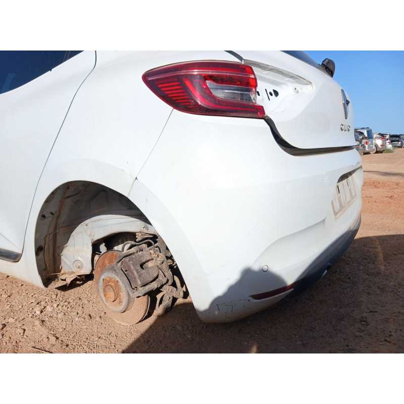 Recambio de paragolpes trasero para renault clio v equilibre referencia OEM IAM - Blanco 3