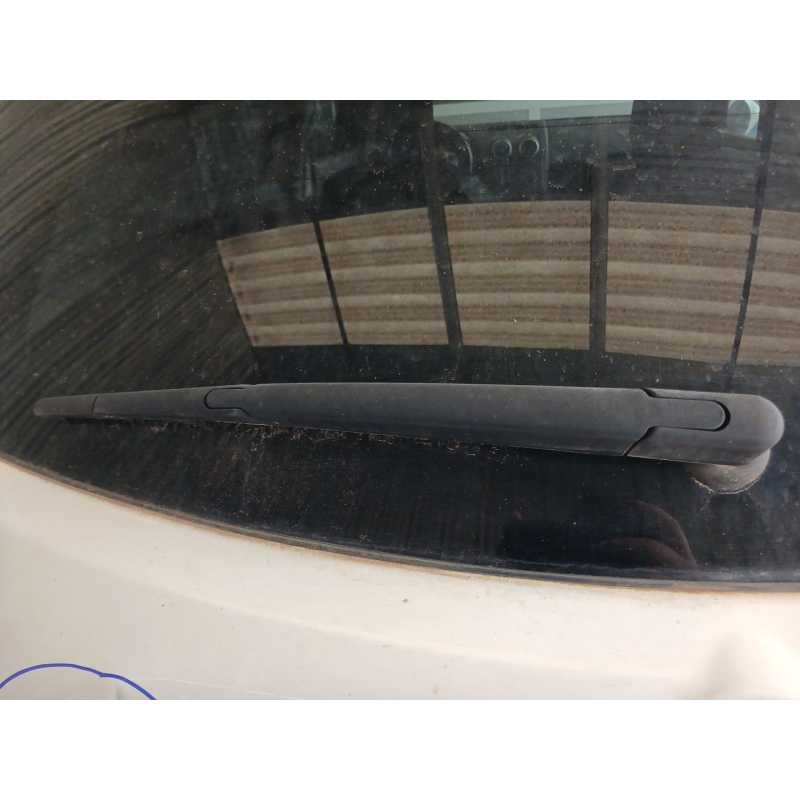 Recambio de brazo limpia trasero para nissan qashqai i (j10, nj10) 2.0 dci referencia OEM IAM   