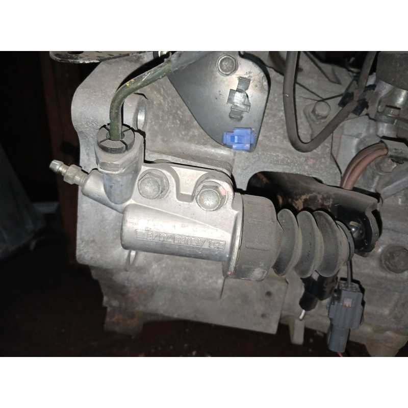 Recambio de caja cambios para mazda 5 berl. (cr) 2.0 crtd sportive (105kw) referencia OEM IAM D2C4 7M - Negro 6