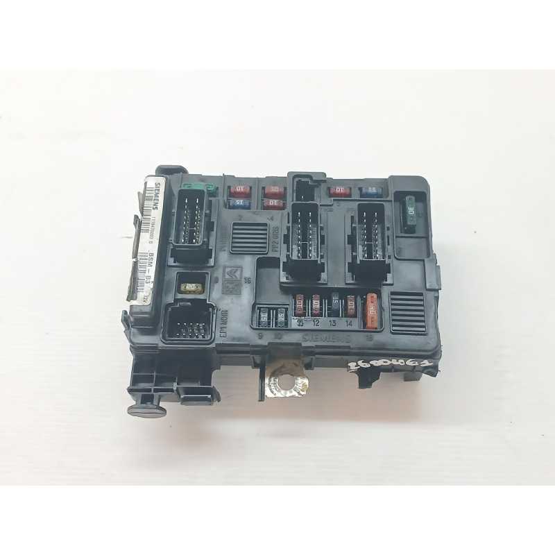 Recambio de caja reles / fusibles para citroën c3 i (fc_, fn_) 1.1 i referencia OEM IAM 9643498880  