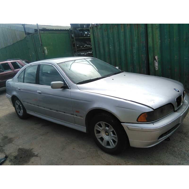 bmw serie 5 berlina (e39) del año 2001