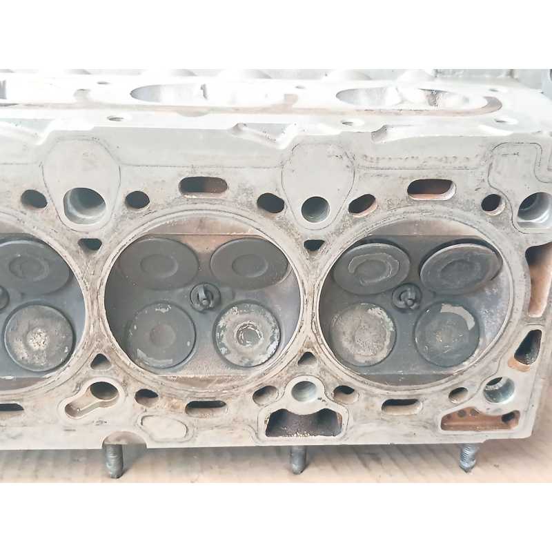 Recambio de culata para opel zafira b cosmo referencia OEM IAM - Negro 9