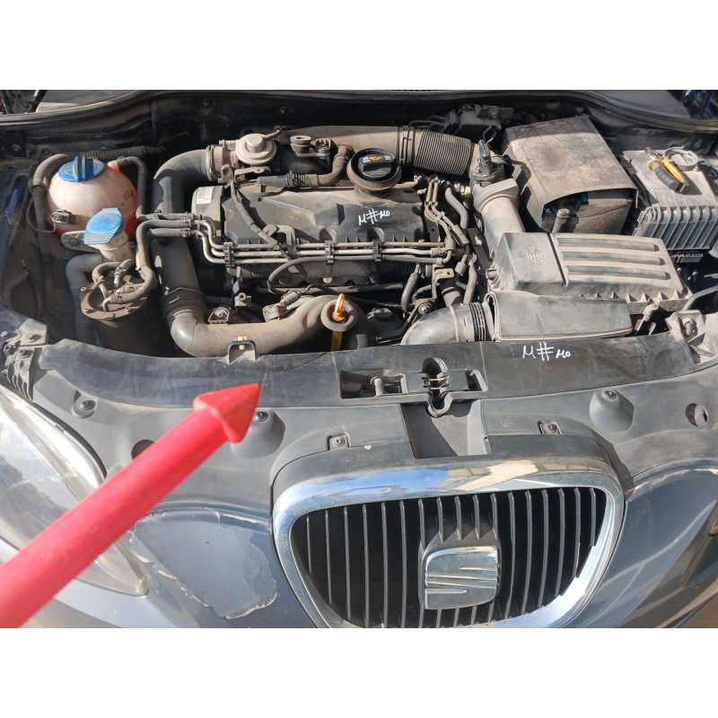Recambio de panel frontal para seat leon (1p1) 1.9 tdi referencia OEM IAM   