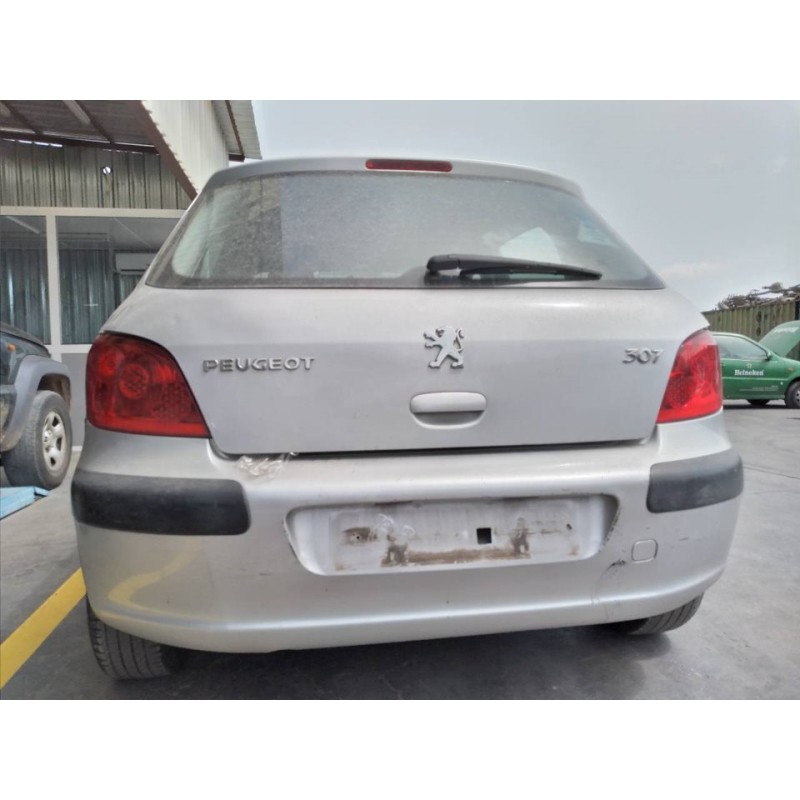 peugeot 307 berlina (s2) del año 2006
