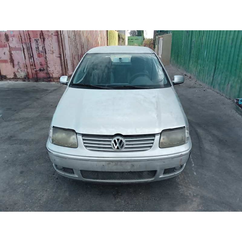 volkswagen polo berlina (6n2) del año 2001