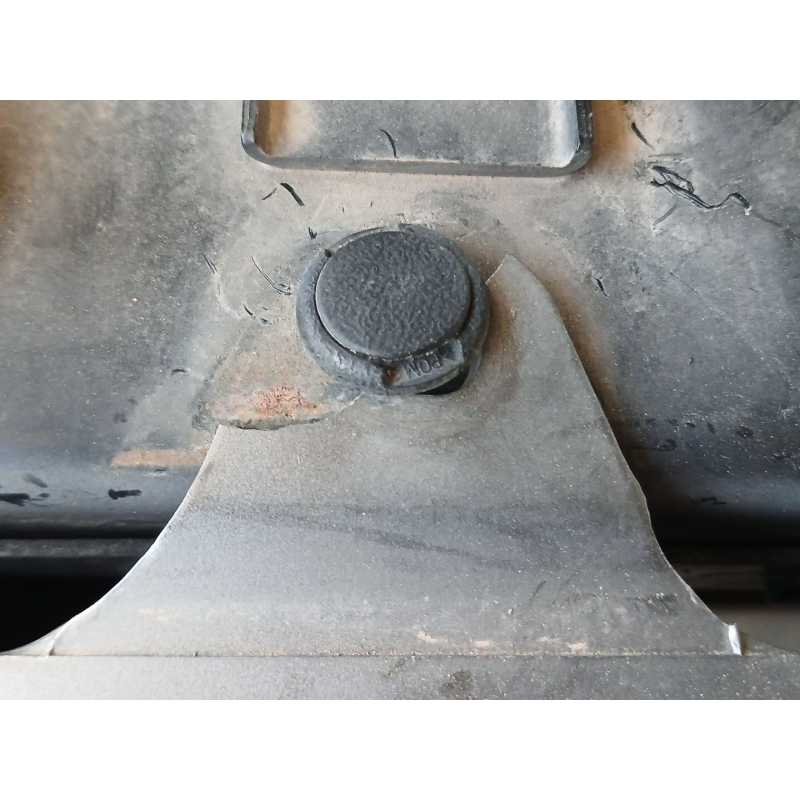 Recambio de rejilla delantera para nissan qashqai i (j10, nj10) 1.6 referencia OEM IAM - Negro 2