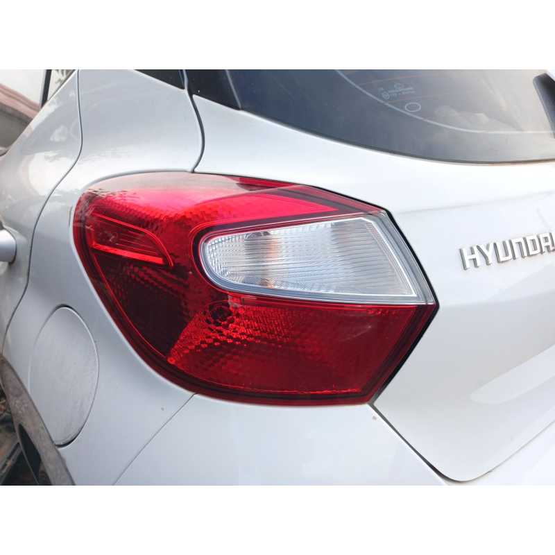 Recambio de piloto trasero izquierdo para hyundai i10 (ac3) essence referencia OEM IAM - Blanco 2