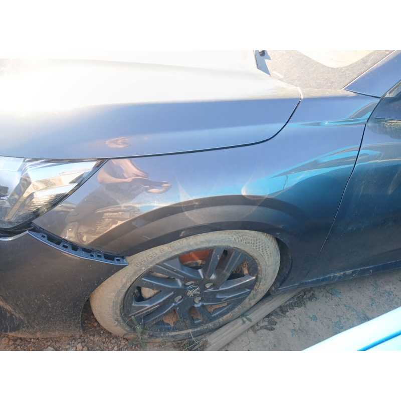 Recambio de aleta delantera izquierda para peugeot 208 (p2) referencia OEM IAM   