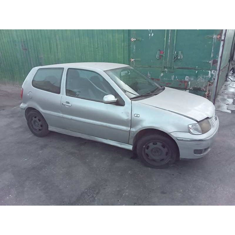 volkswagen polo berlina (6n2) del año 2001