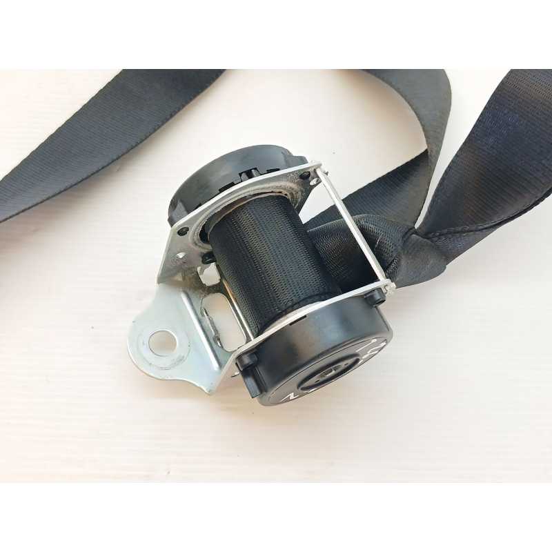 Recambio de cinturon seguridad trasero central para ford fusion (ju_) 1.4 tdci referencia OEM IAM 2N1AN611B68BE 0431141 4