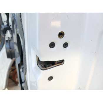 CERRADURA PUERTA DELANTERA DERECHA 