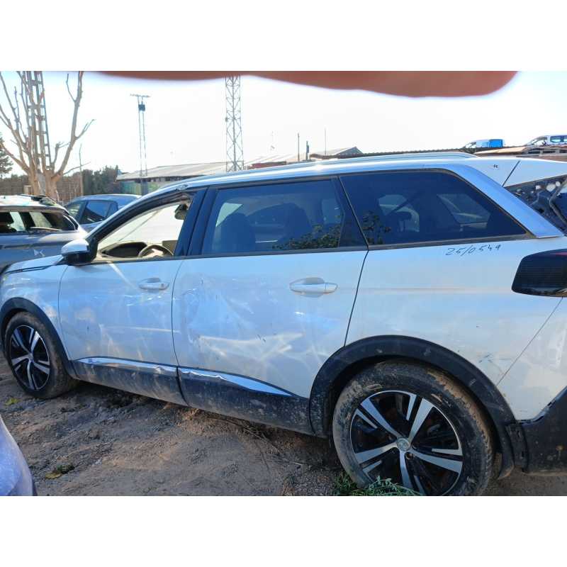 peugeot 5008 del año 2018