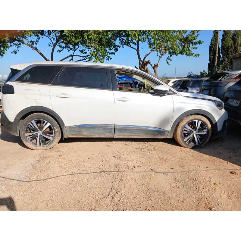 peugeot 5008 del año 2018