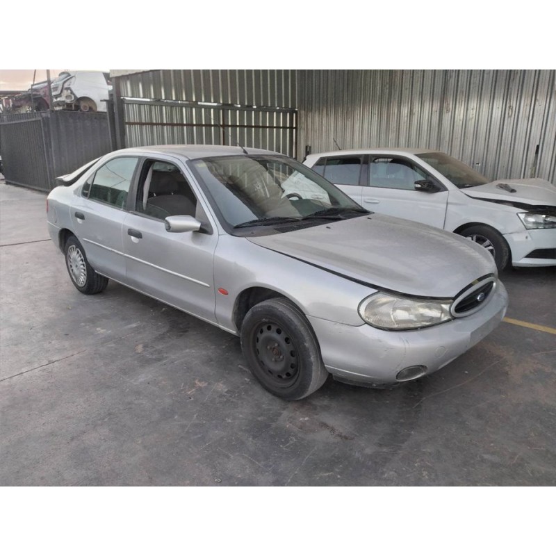 ford mondeo berlina (gd) del año 2000