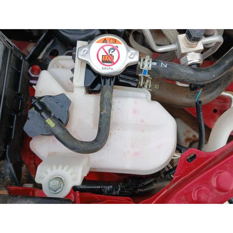 Recambio de deposito expansion para toyota corolla (e21) hybrid style referencia OEM IAM   