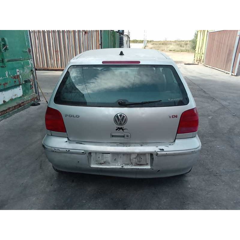 volkswagen polo berlina (6n2) del año 2001