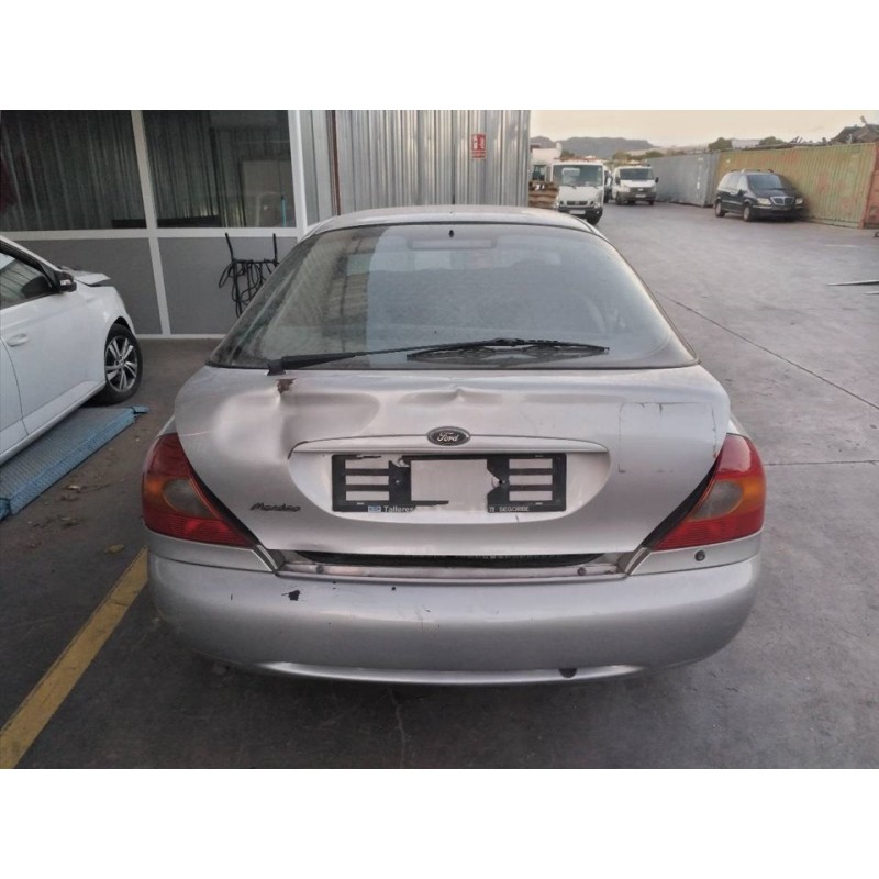 ford mondeo berlina (gd) del año 2000