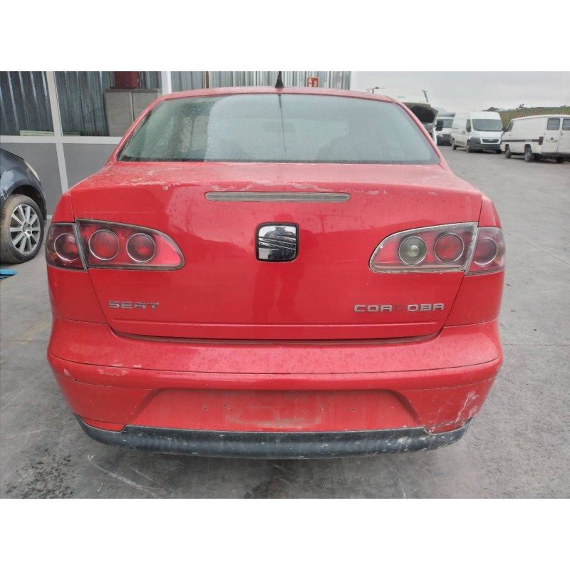 seat cordoba berlina (6l2) del año 2003