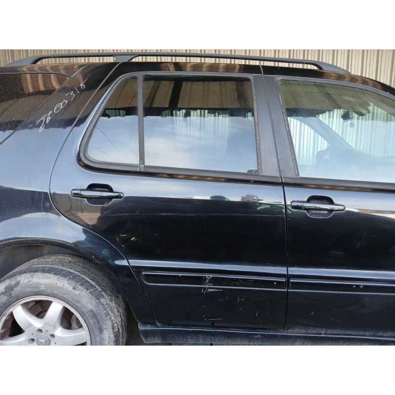 Recambio de puerta trasera derecha para mercedes-benz clase m (w163) ml 270 cdi (163.113) referencia OEM IAM   
