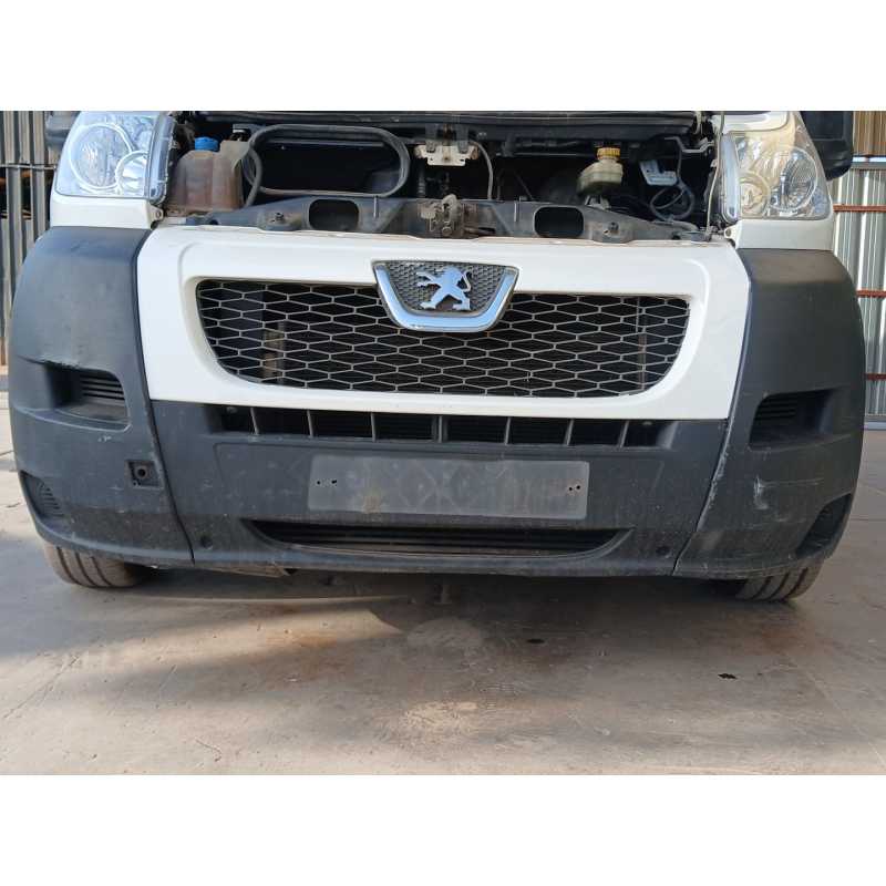Recambio de paragolpes delantero para peugeot boxer furgoneta 2.2 hdi 100 referencia OEM IAM   