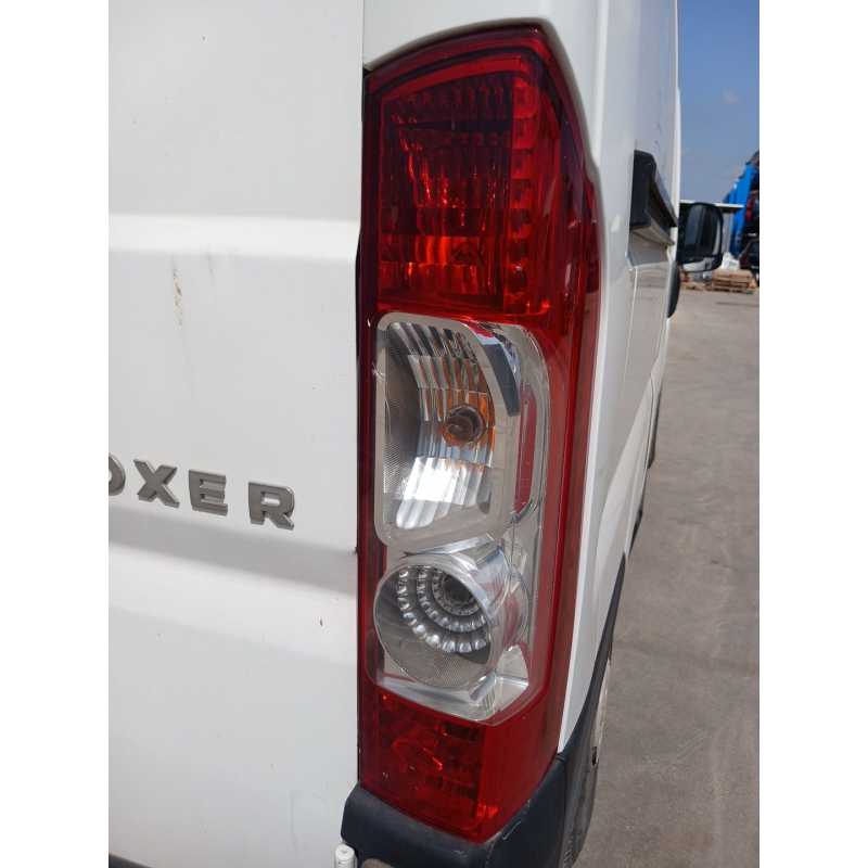 Recambio de piloto trasero derecho para peugeot boxer furgoneta 2.2 hdi 100 referencia OEM IAM   