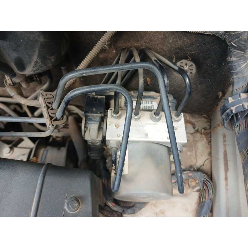 Recambio de abs para peugeot boxer furgoneta 2.2 hdi 100 referencia OEM IAM 0265231617 51725097 BOSCH