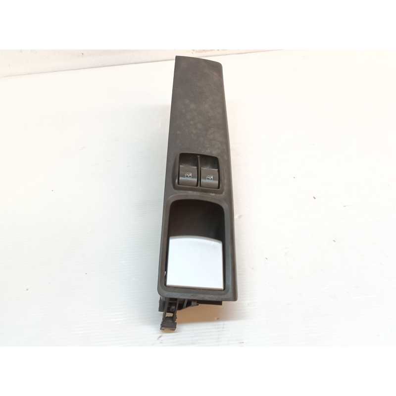 Recambio de mando elevalunas delantero izquierdo para fiat idea (350_) 1.3 d multijet referencia OEM IAM B569 A739 